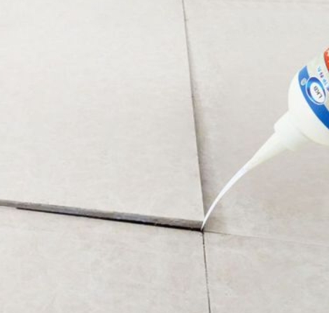 宜州瓷砖空鼓维修公司分享卫生间瓷砖脱落的原因可能有以下几点